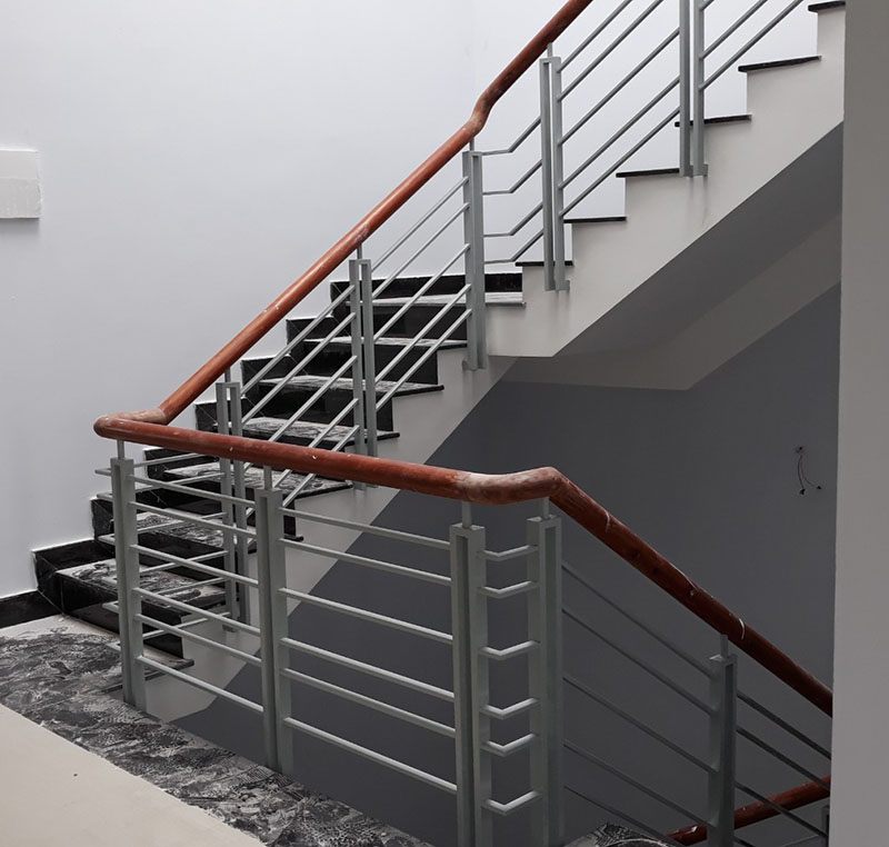 Thi công lan can – tay vịn